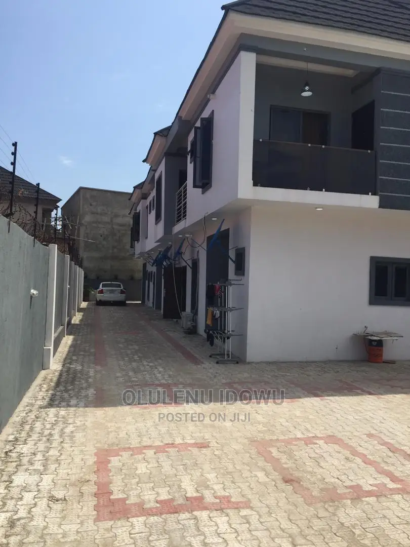 Furnished 2bdrm Block of Flats in Lagos Island / Lagos Island for sale in Lagos Island / Lagos Island
