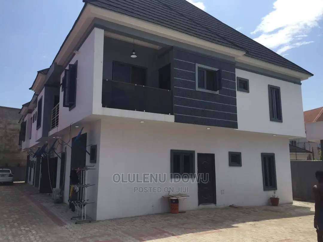 Furnished 2bdrm Block of Flats in Lagos Island / Lagos Island for sale in Lagos Island / Lagos Island