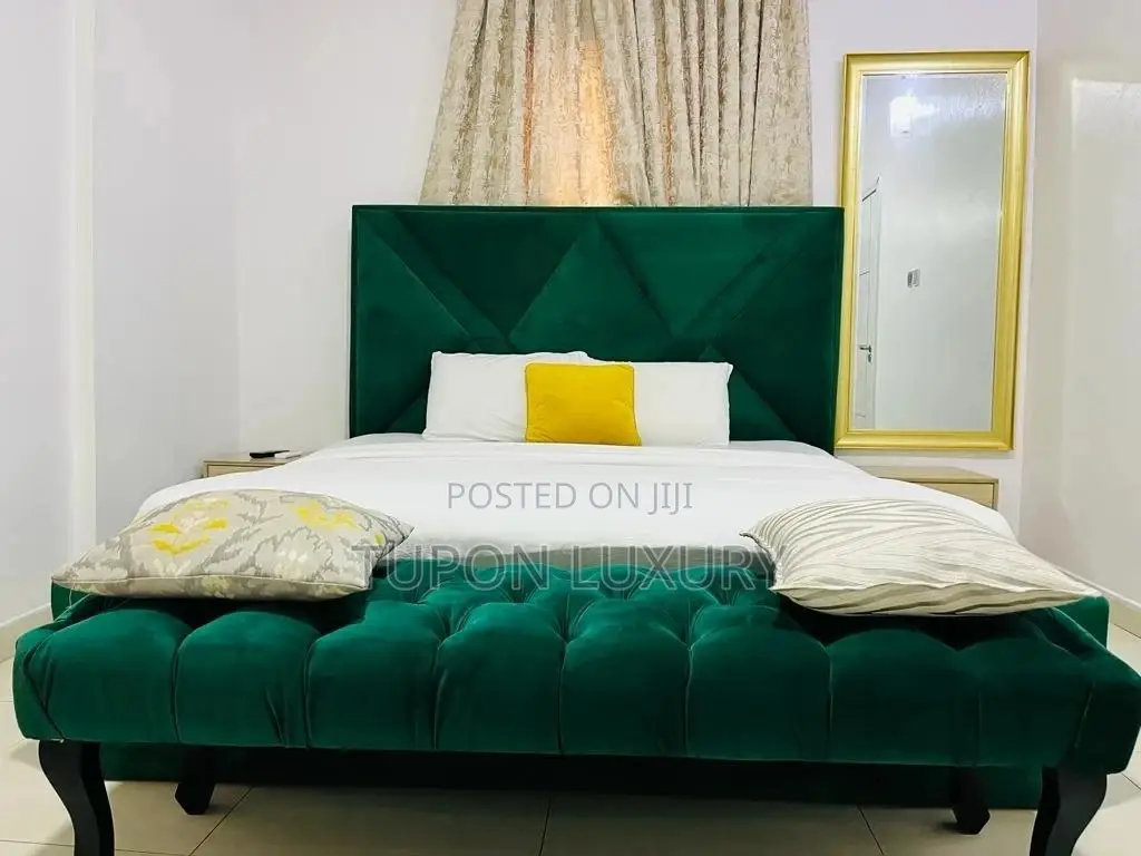 3bed Ikate With Snooker Board and Standard Gym in Lekki Phase 1