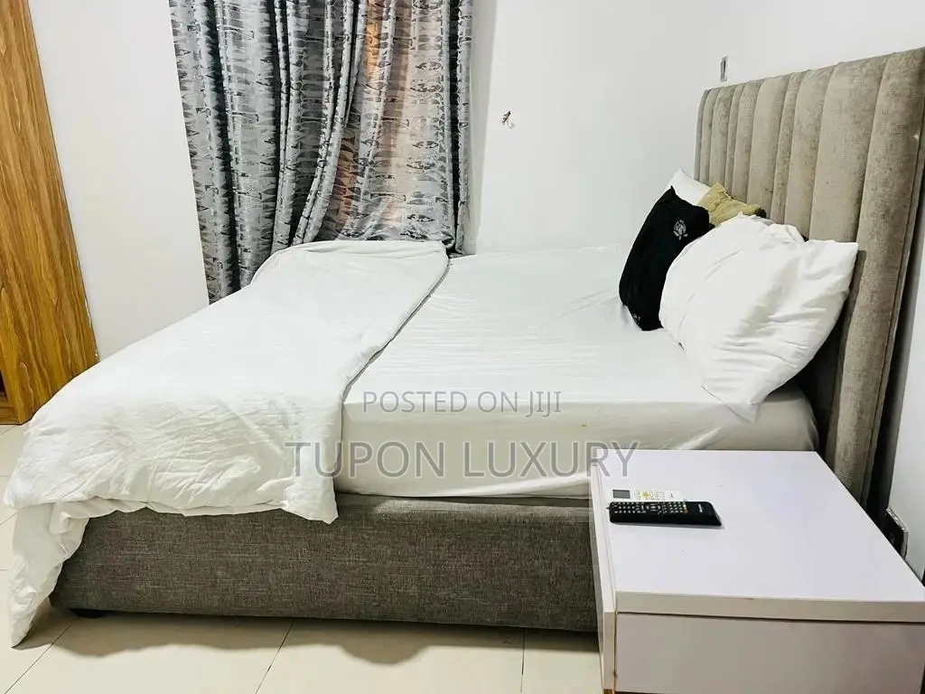 3bed Ikate With Snooker Board and Standard Gym in Lekki Phase 1
