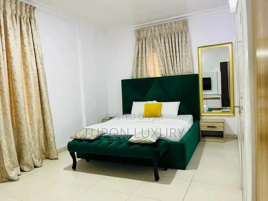 3bed Ikate With Snooker Board and Standard Gym in Lekki Phase 1