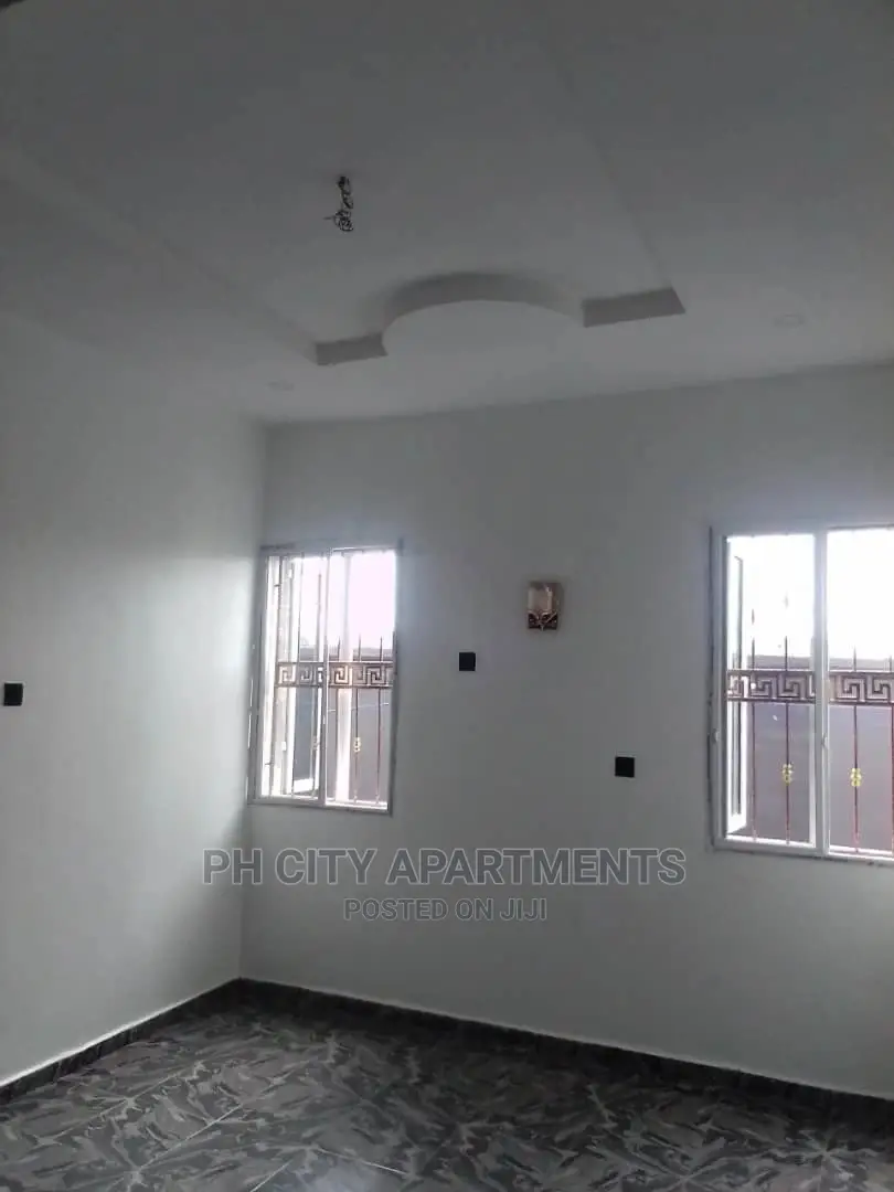 3bdrm Block of Flats in Cedarwood Estate, Port-Harcourt for rent in Port-Harcourt