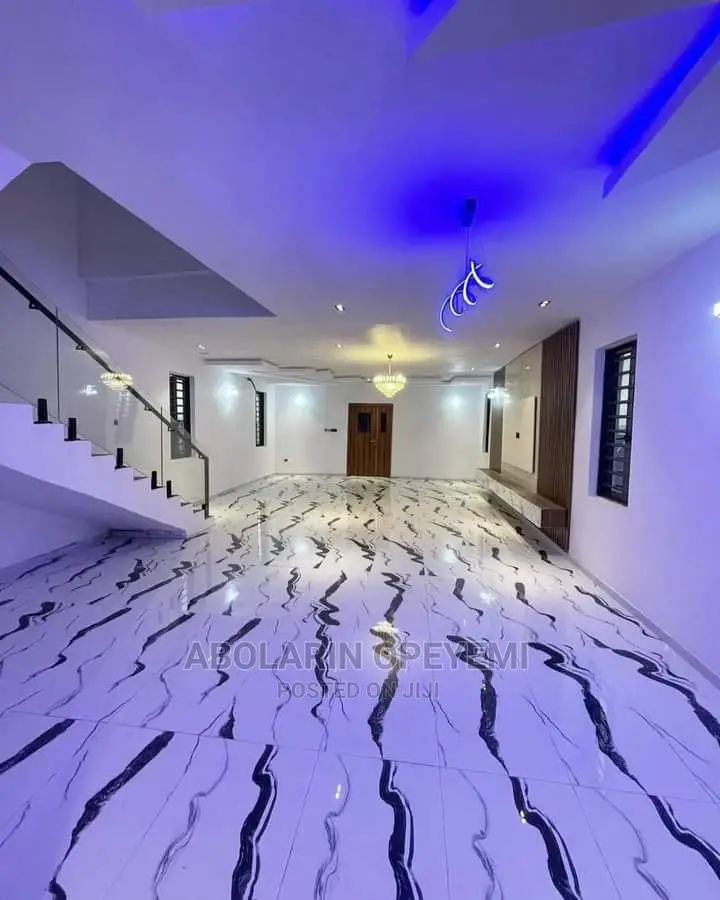 Furnished 5bdrm Duplex in Orchid Lekki for sale in Lekki Phase 1