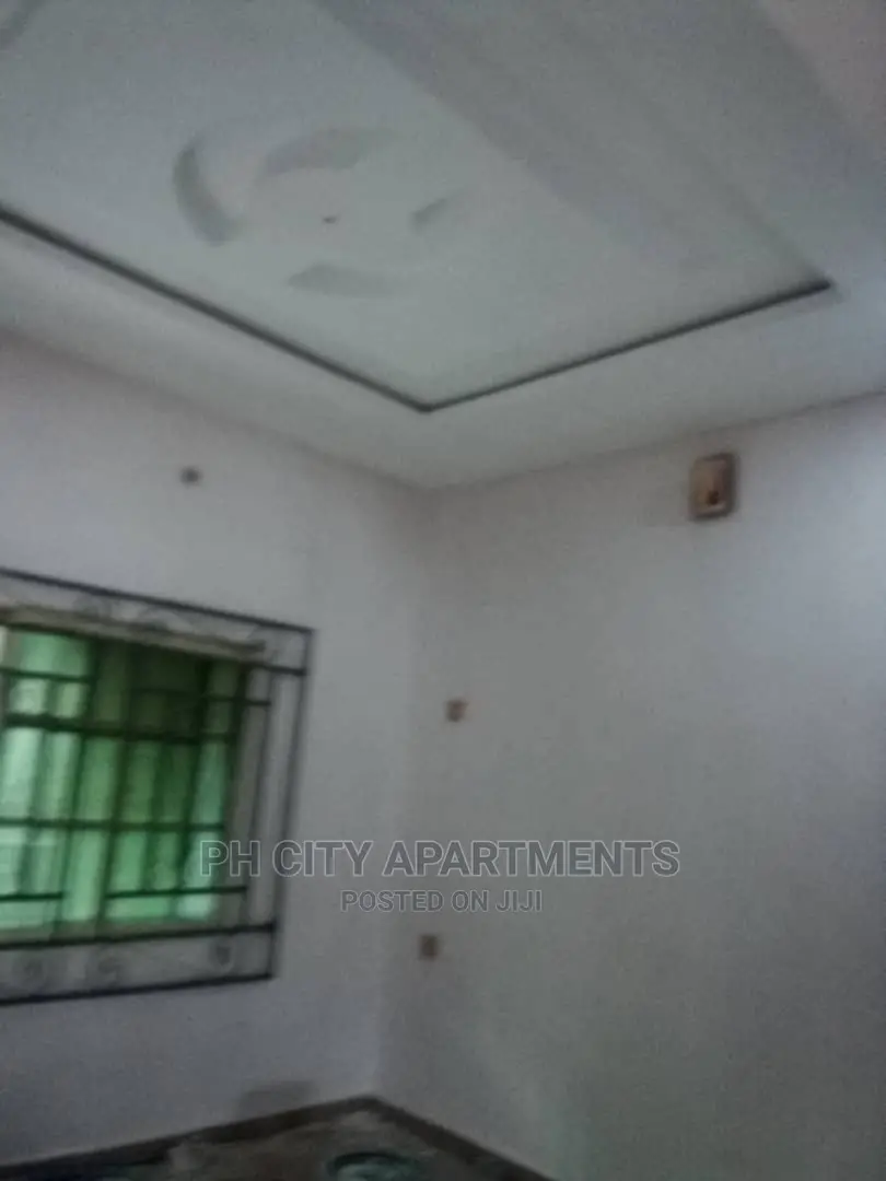 2bdrm Block of Flats in Agip Estate, Port-Harcourt for rent in Port-Harcourt