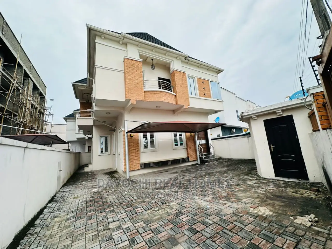 5bdrm Duplex in Chevron Second Toll, Lekki for rent in Lekki