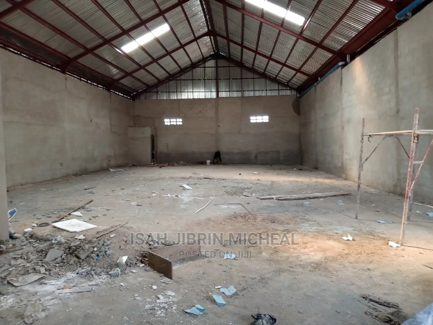 Newly Built Standard Warehouse for Rent in Decidei Market in Kubwa