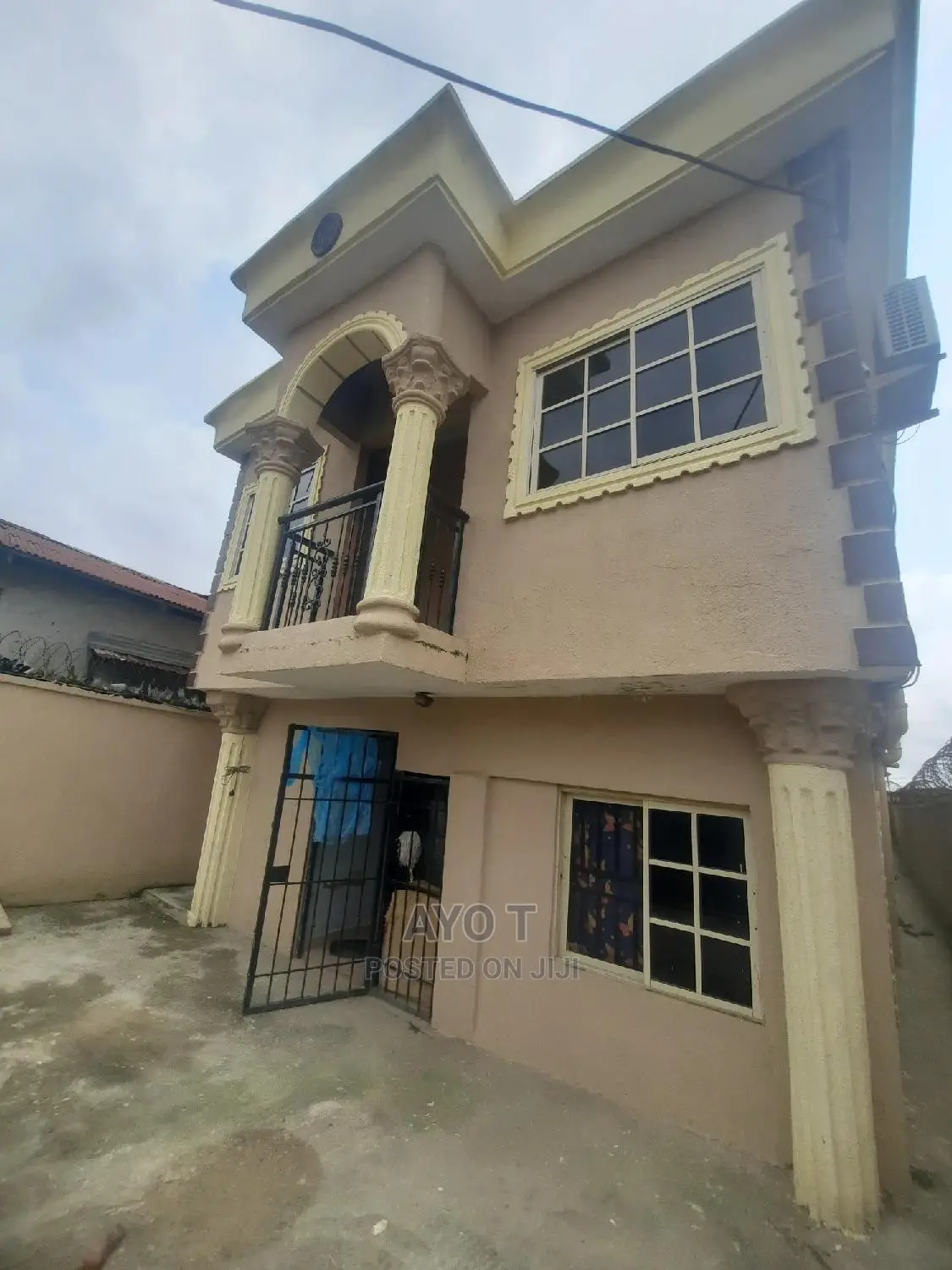Furnished Studio Apartment in Bariga for rent in Bariga / Shomolu