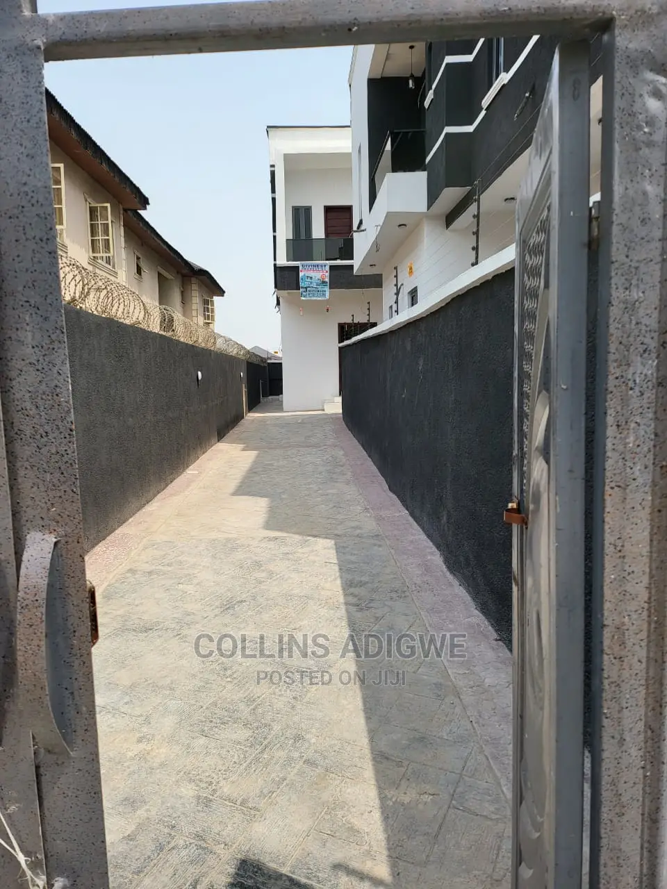 4bdrm Duplex in Ajen Estate, Olokonla for sale in Olokonla
