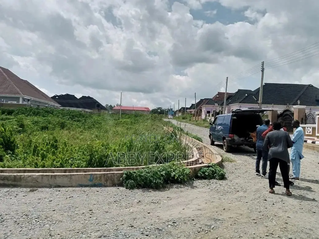 Plots of Land for Sale Along Alakia, Mercy Camp, Ibadan. in Alakia