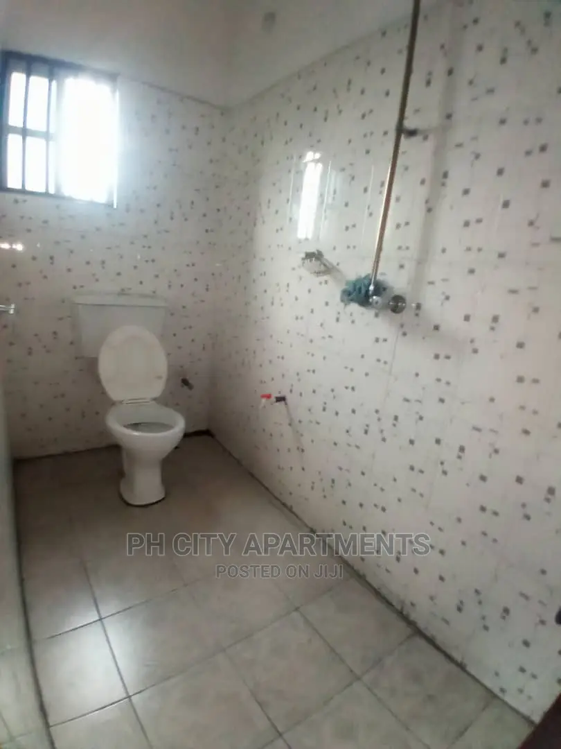 2bdrm Block of Flats in Port-Harcourt for rent in Port-Harcourt