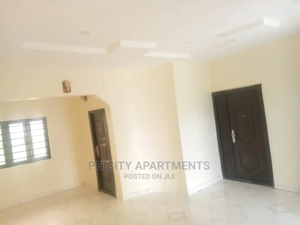 2bdrm Block of Flats in Paradise Estate, Rumuigbo for rent in Rumuigbo