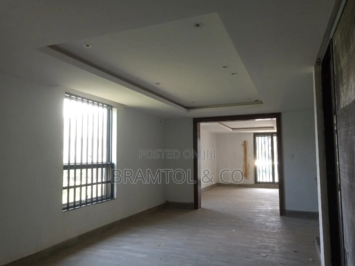 4bdrm Townhouse / Terrace in With Bq, Jahi for rent in Jahi