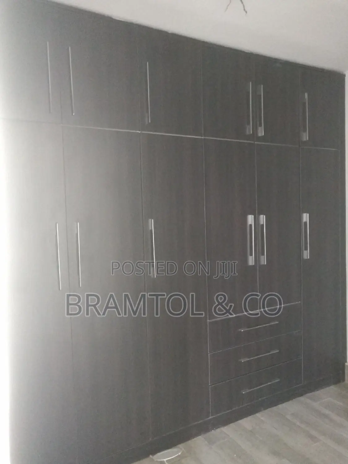 4bdrm Townhouse / Terrace in With Bq, Jahi for rent in Jahi