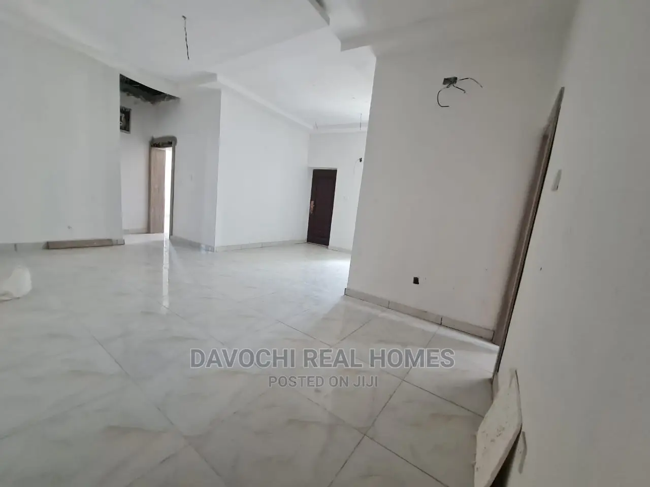 4bdrm Duplex in Abraham Adesanya, Lekki Phase 2 for sale in Lekki Phase 2