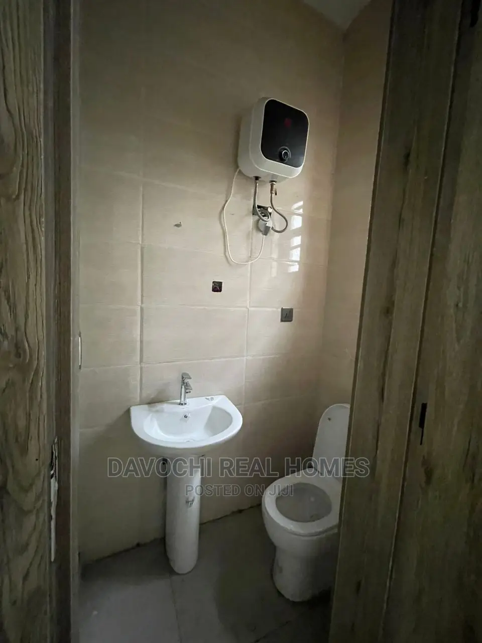 4bdrm Duplex in Orchid Road, Lekki for sale in Lekki