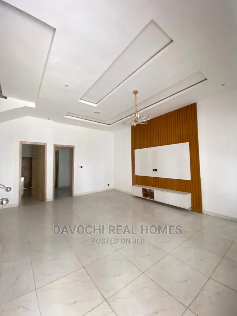 4bdrm Duplex in Chevron Second Toll, Lekki for sale in Lekki