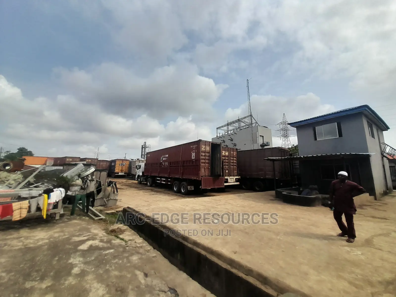 Commercial Land Directly for Sale at Oshodi Apapa Expressway in Oshodi Expressway