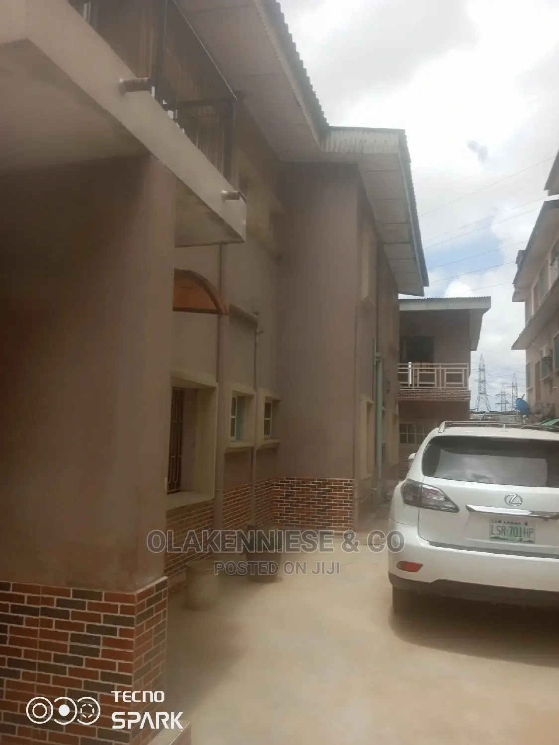 3bdrm Block of Flats in Adelabu for rent in Adelabu