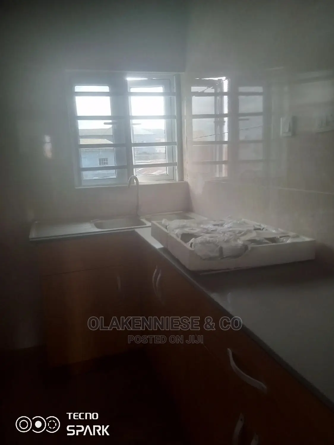 3bdrm Block of Flats in Ogunlana Drive for rent in Ogunlana