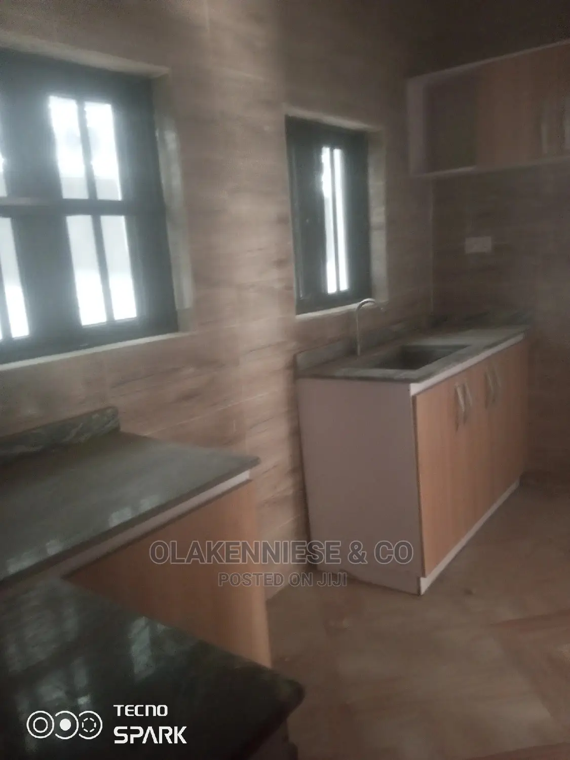 3bdrm Block of Flats in Ogunlana Drive for rent in Ogunlana