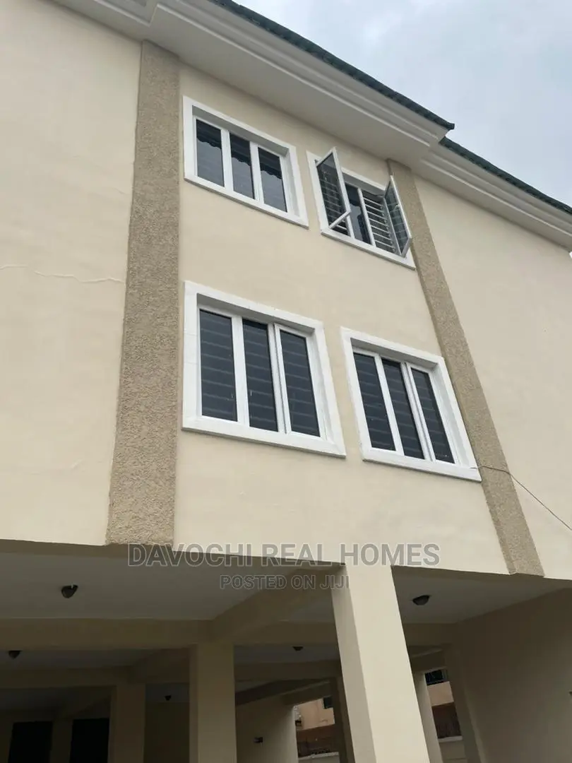 Furnished 2bdrm Apartment in Ikota Villa Estate, Lekki for rent in Lekki