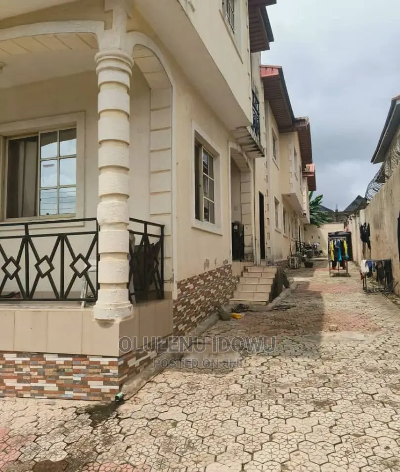 Furnished 4bdrm Block of Flats for sale in Lagos Island / Lagos Island