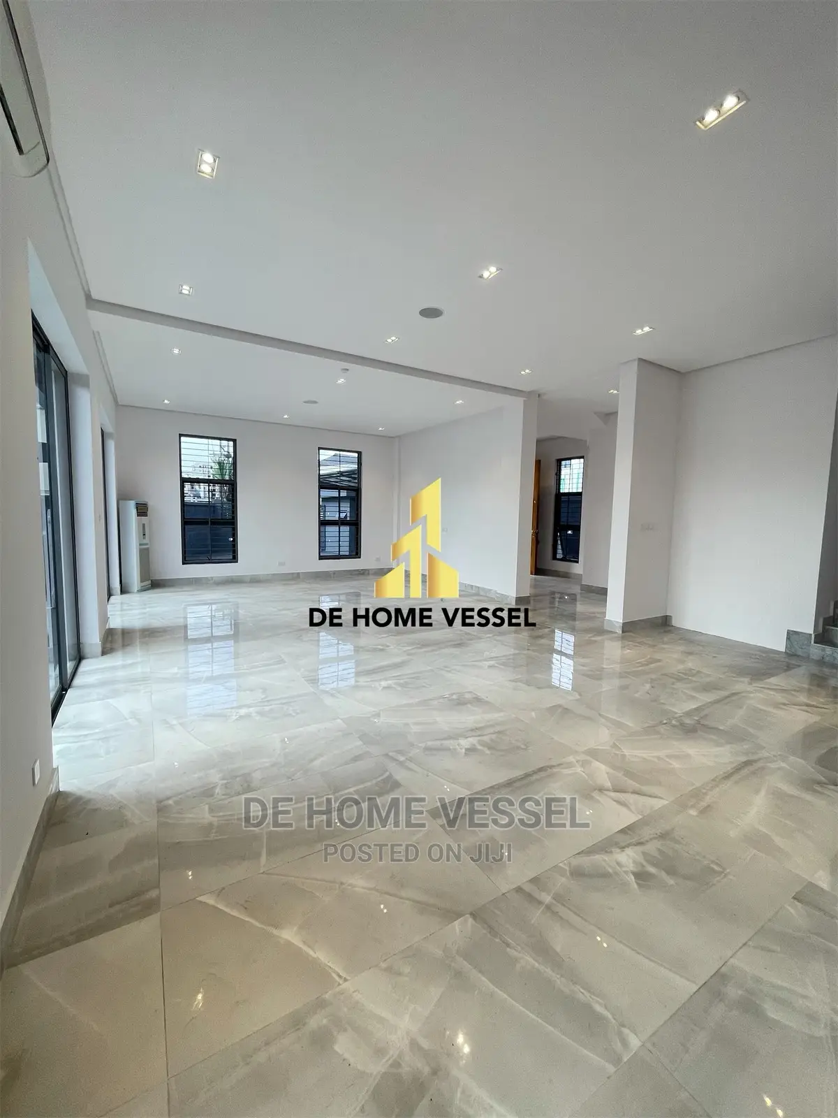 5bdrm Duplex in Ikoyi for sale in Ikoyi