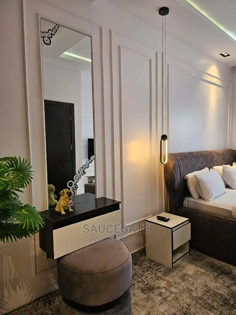2bdrm Apartment in Onike, Yaba for rent in Yaba