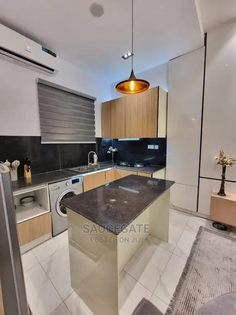 2bdrm Apartment in Onike, Yaba for rent in Yaba