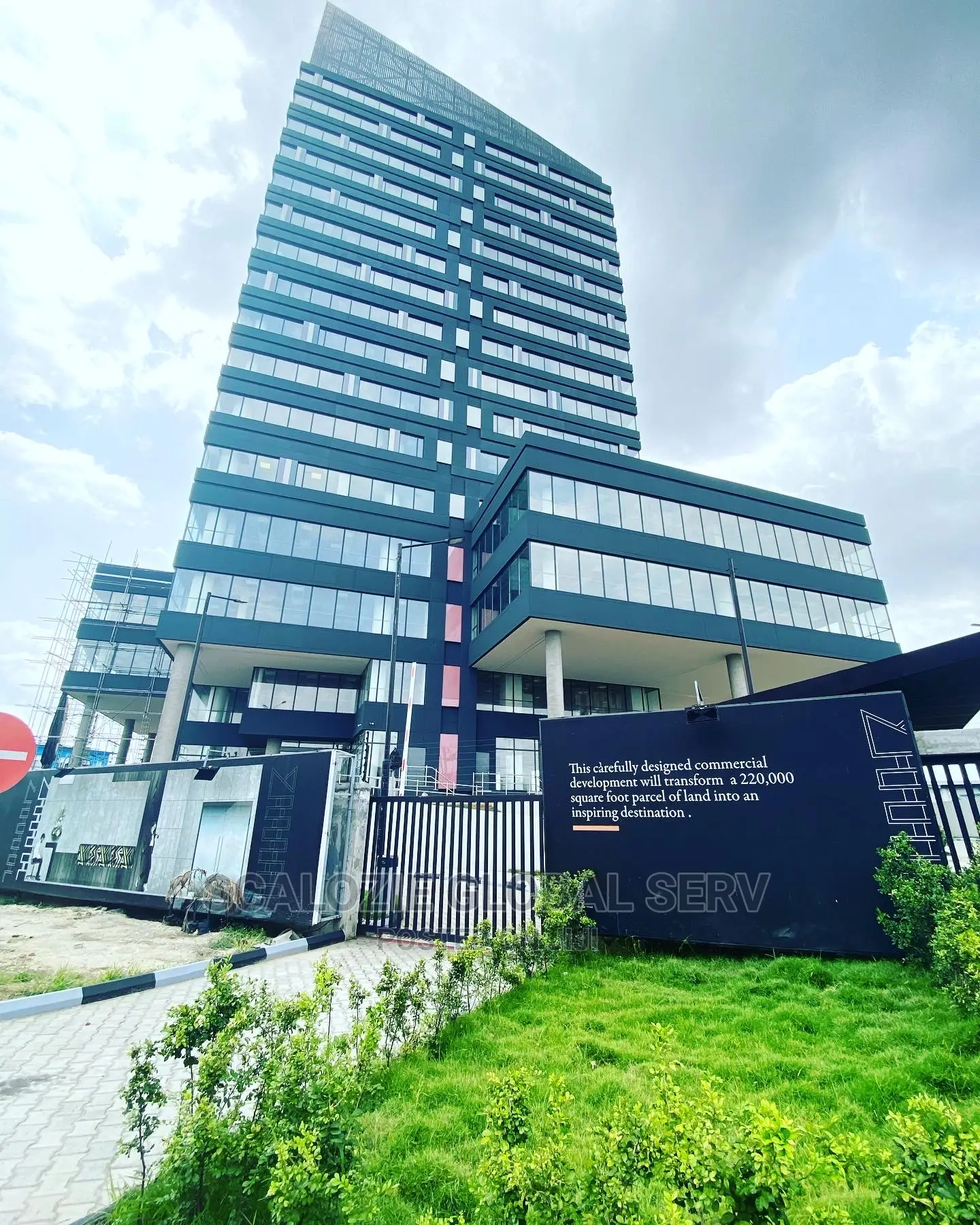 Port Harcourt Tower Is Smart Commercial Complex on 17 Floors in Port-Harcourt