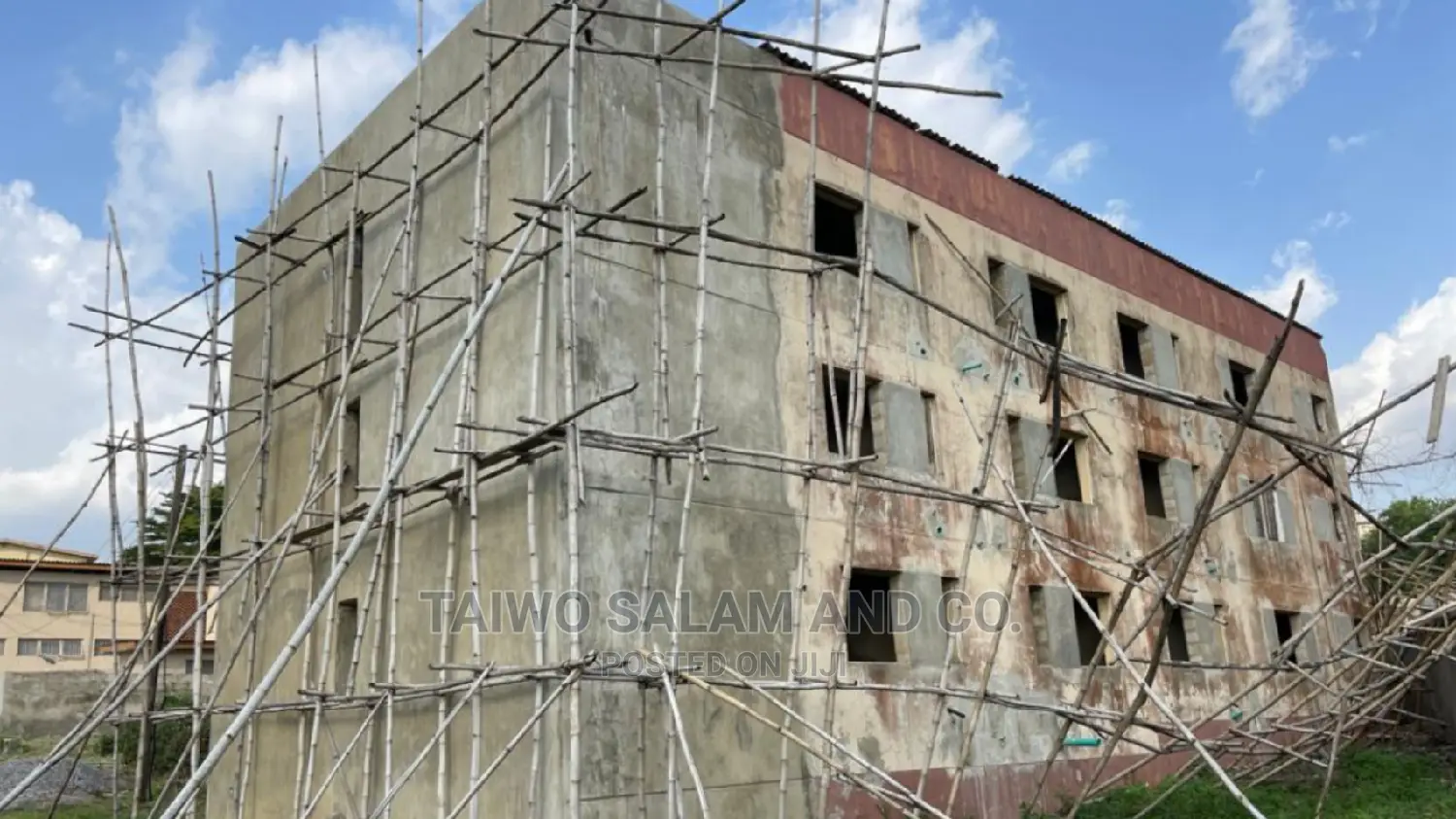 3000sqm of Land With Block of Flat at Jericho Gra Ibadan in Jericho