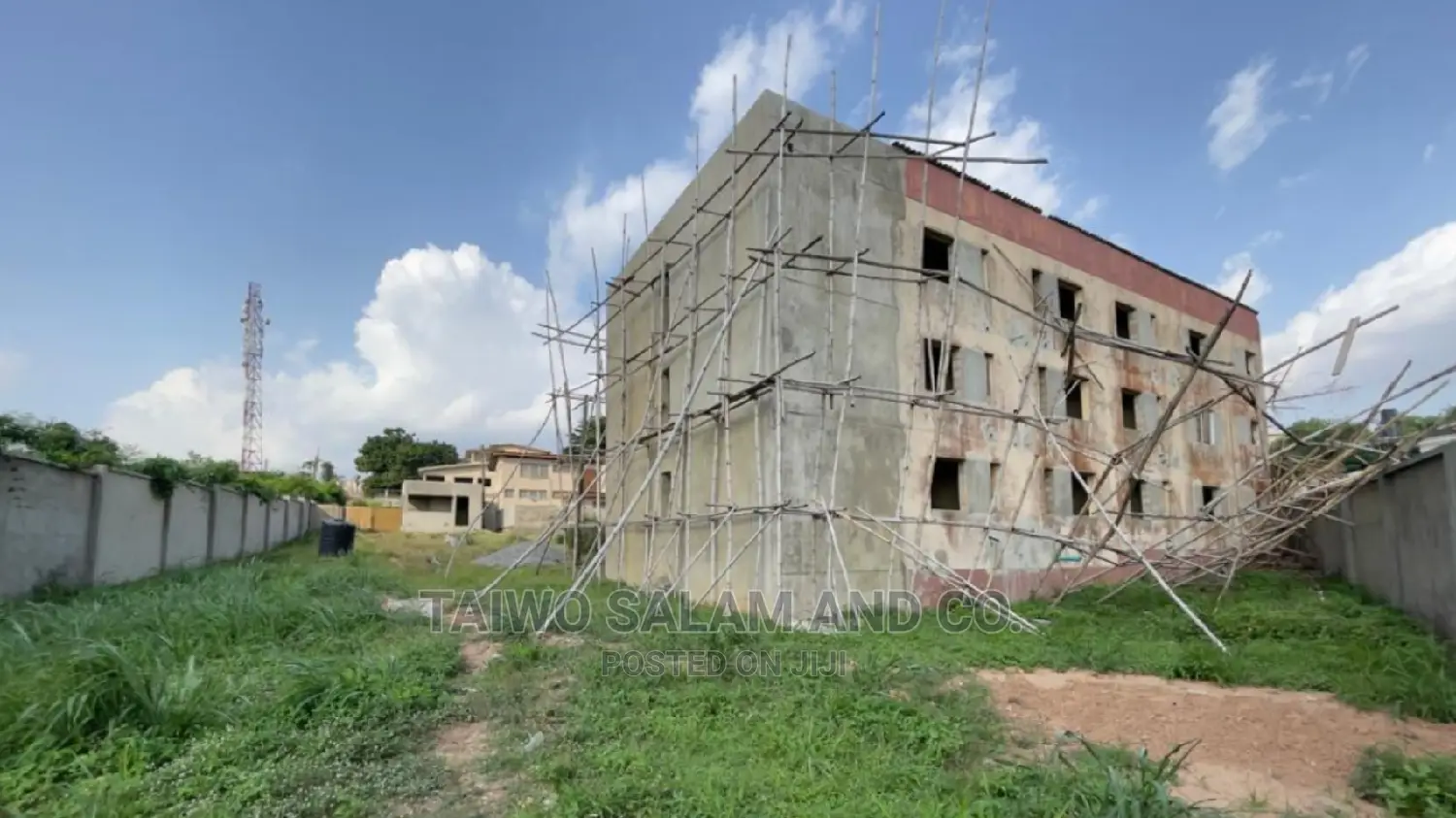 3000sqm of Land With Block of Flat at Jericho Gra Ibadan in Jericho