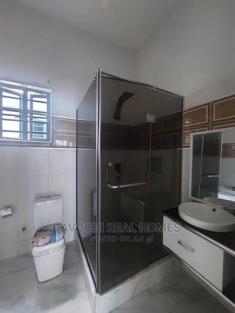 4bdrm Duplex in Chevron Drive, Lekki for rent in Lekki