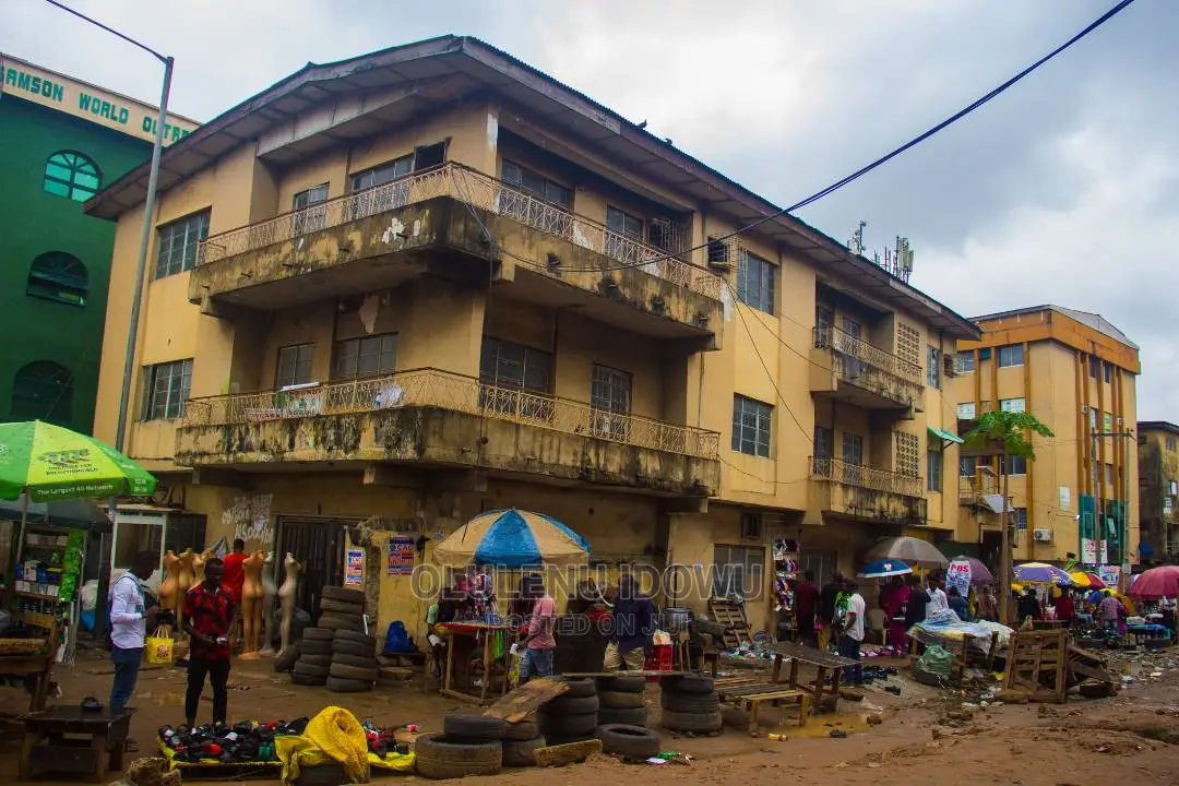 Furnished 3bdrm Block of Flats in Ikeja for sale in Ikeja