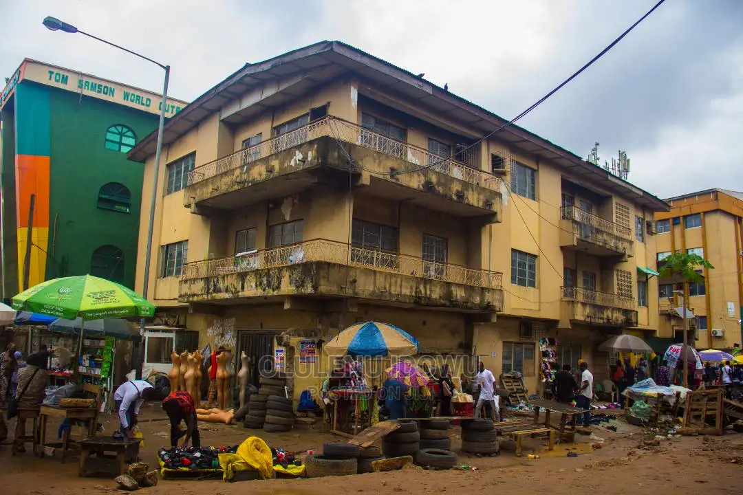 Furnished 3bdrm Block of Flats in Ikeja for sale in Ikeja