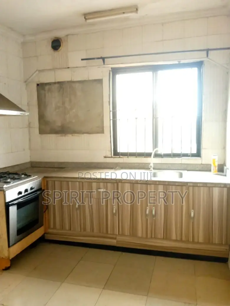 3bdrm Apartment in Magodo for rent in Magodo