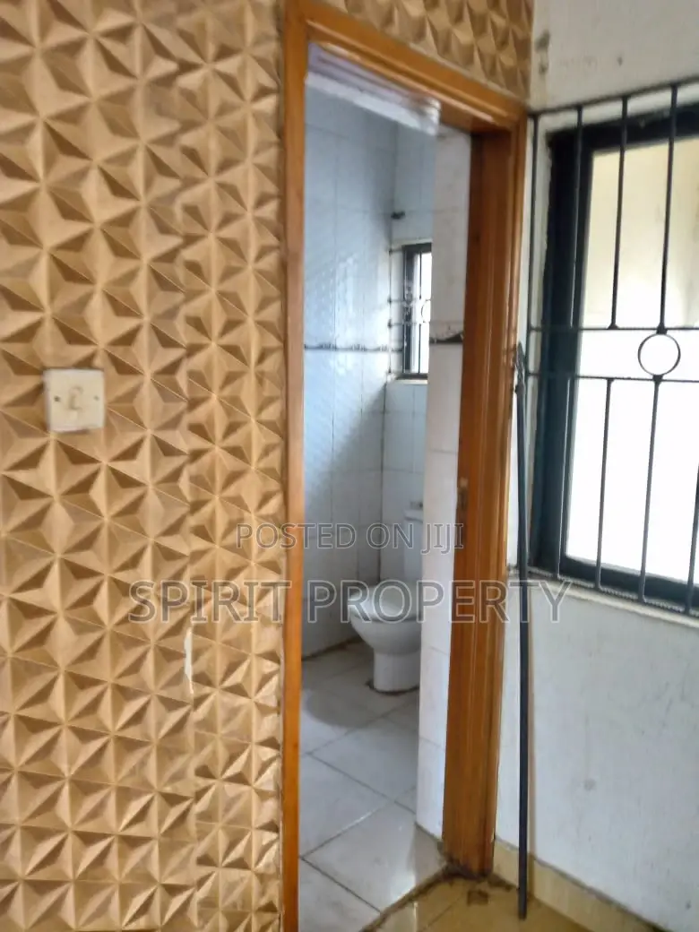 3bdrm Apartment in Magodo for rent in Magodo