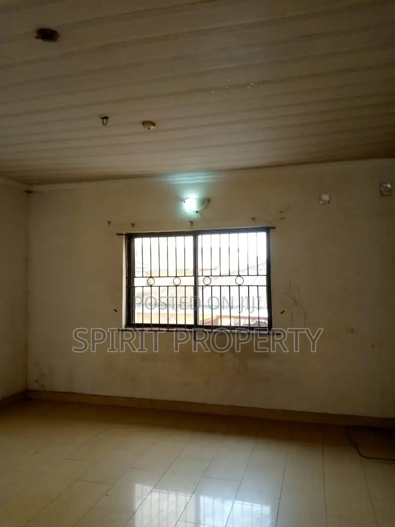 3bdrm Apartment in Magodo for rent in Magodo