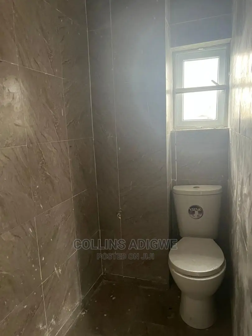1bdrm Apartment in Lekki Scheme 2 for sale in Abraham Adesanya Estate