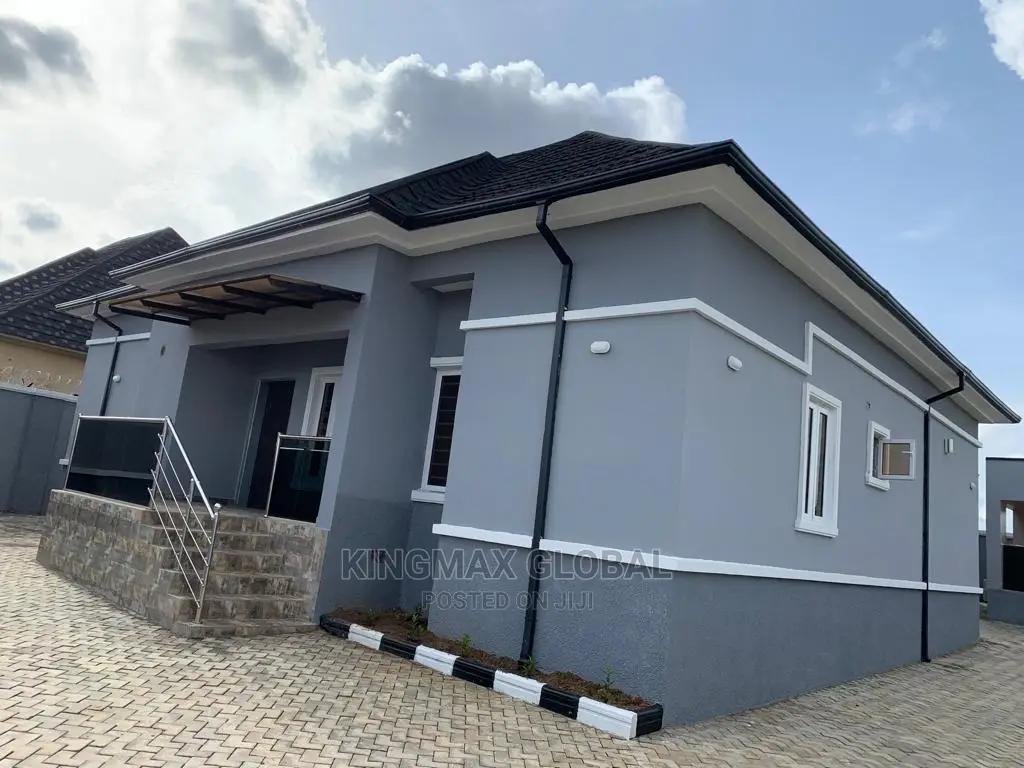 3bdrm Bungalow in Gwarinpa for sale in Gwarinpa