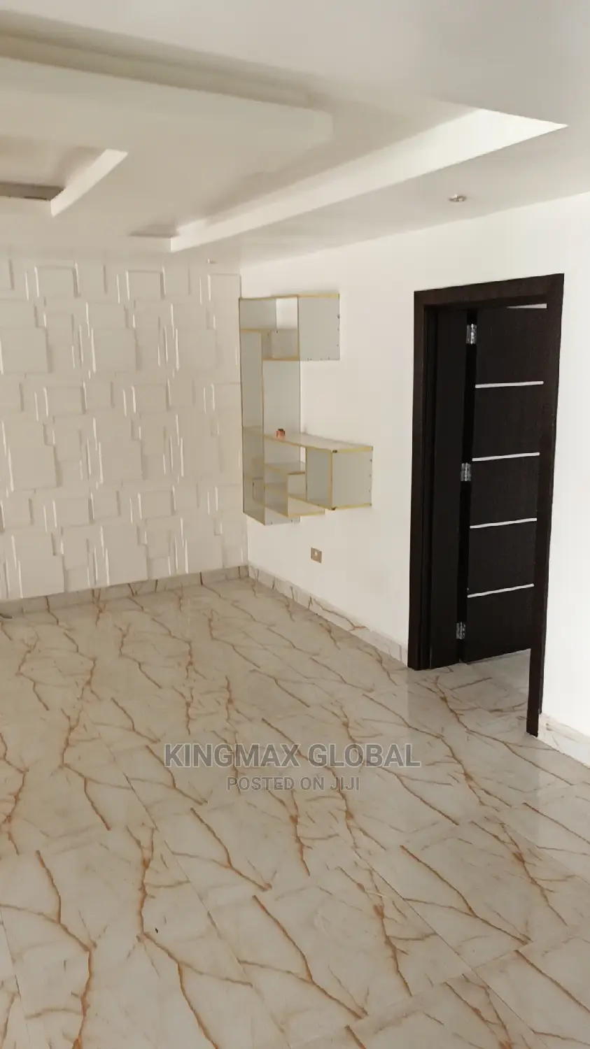 4bdrm Duplex in Life Camp for sale in Life Camp