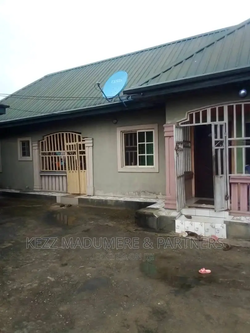 5bdrm Bungalow in Sars Road, Port-Harcourt for rent in Port-Harcourt