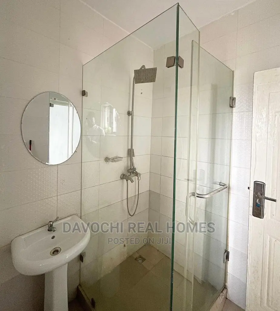 3bdrm Apartment in Ikate Lekki for rent in Lekki
