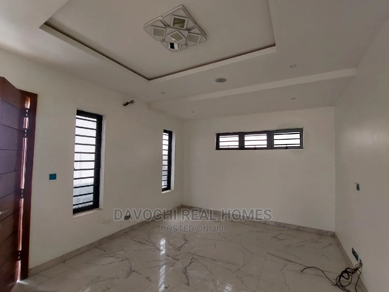 5bdrm Duplex in Chevron Drive, Lekki for rent in Lekki