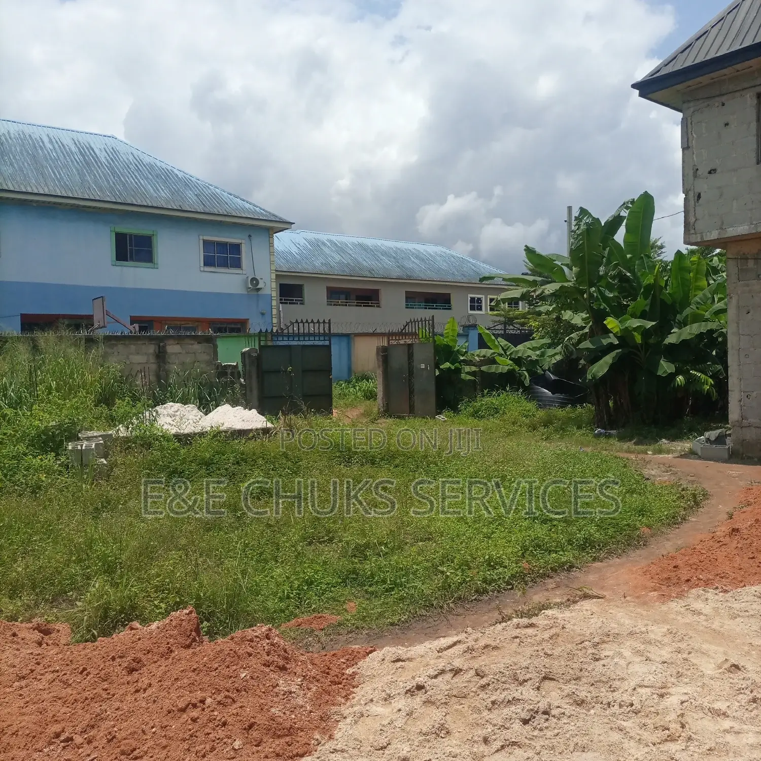 1bdrm Block of Flats in Obio-Akpor for sale in Obio-Akpor