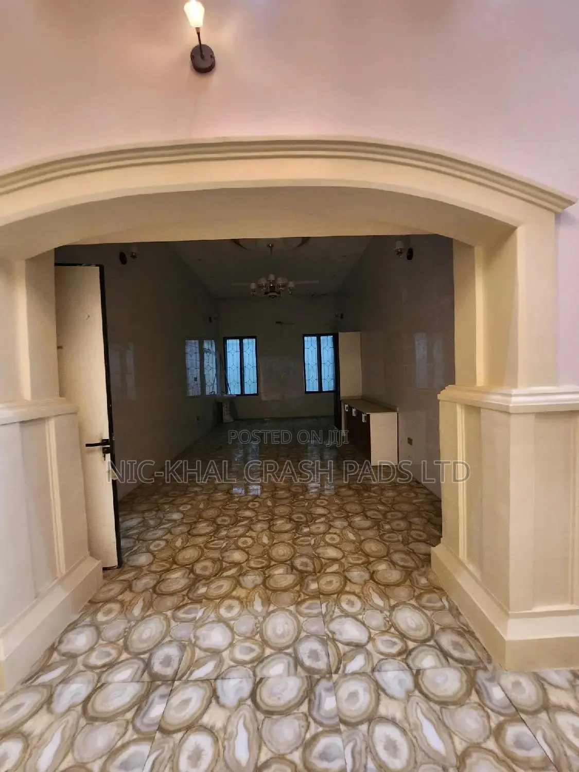 9bdrm Duplex in Asokoro for sale in Asokoro
