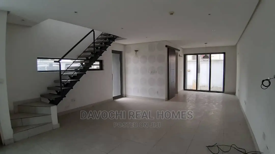 3bdrm Duplex in Agungi Lekki for rent in Lekki