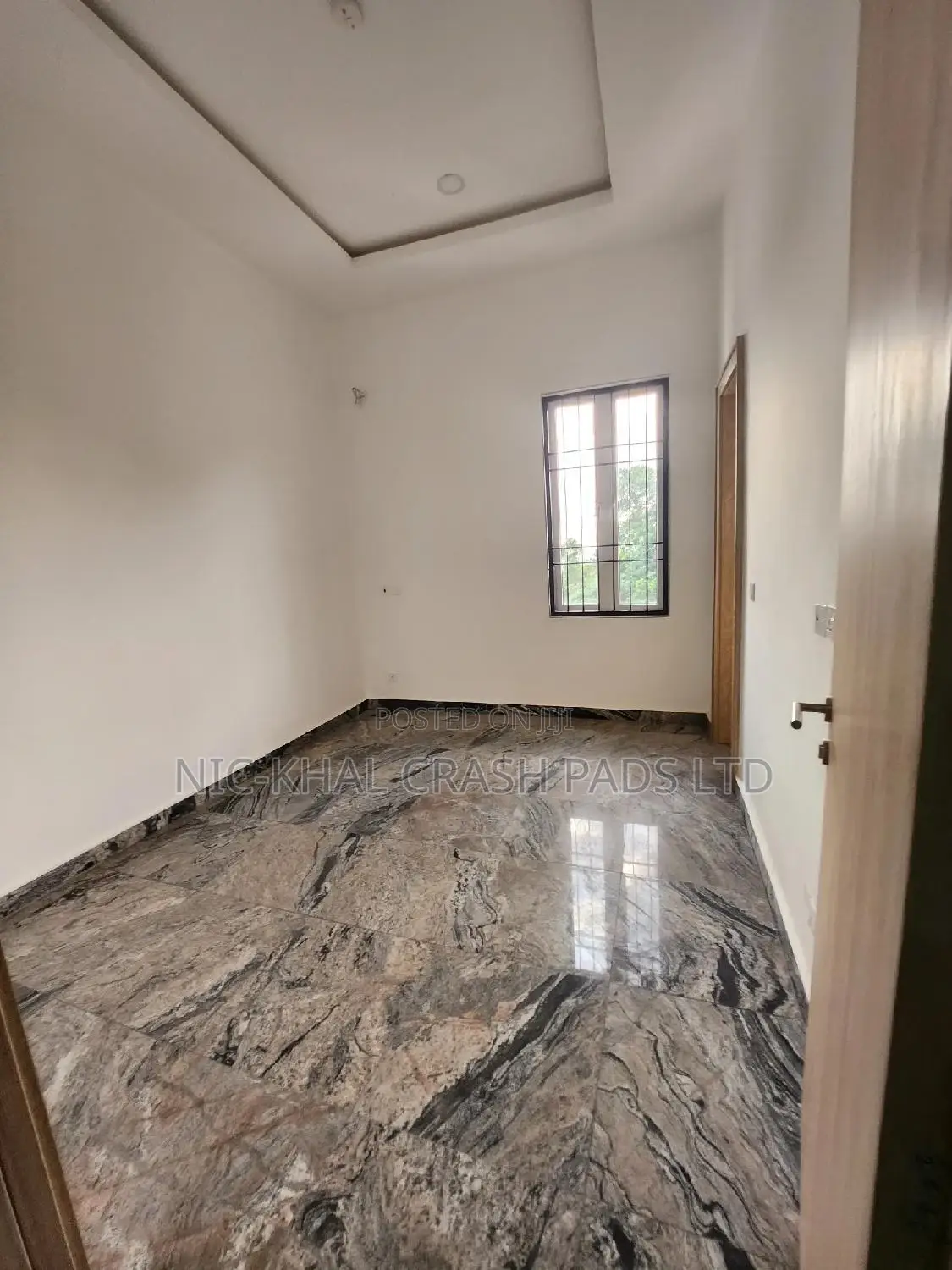 6bdrm Duplex in Guzape for sale in Guzape District