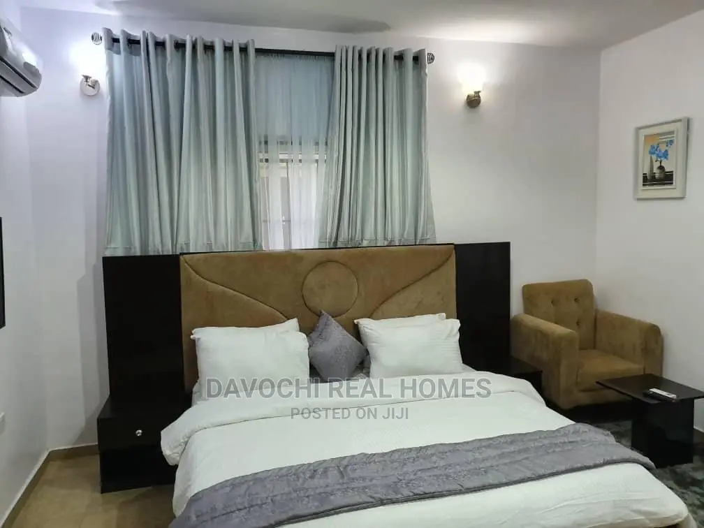 Furnished 3bdrm Apartment in Lekki Ikate for rent in Lekki