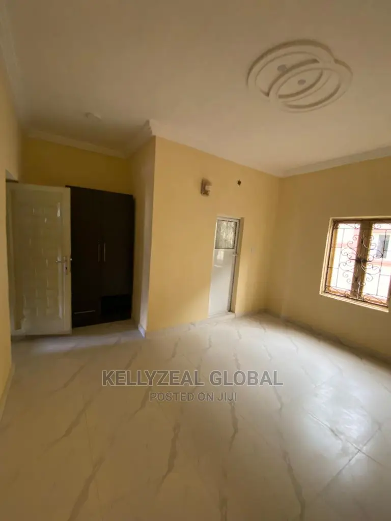2bdrm Apartment in Gloryland Estate, Ago Palace for rent in Ago Palace